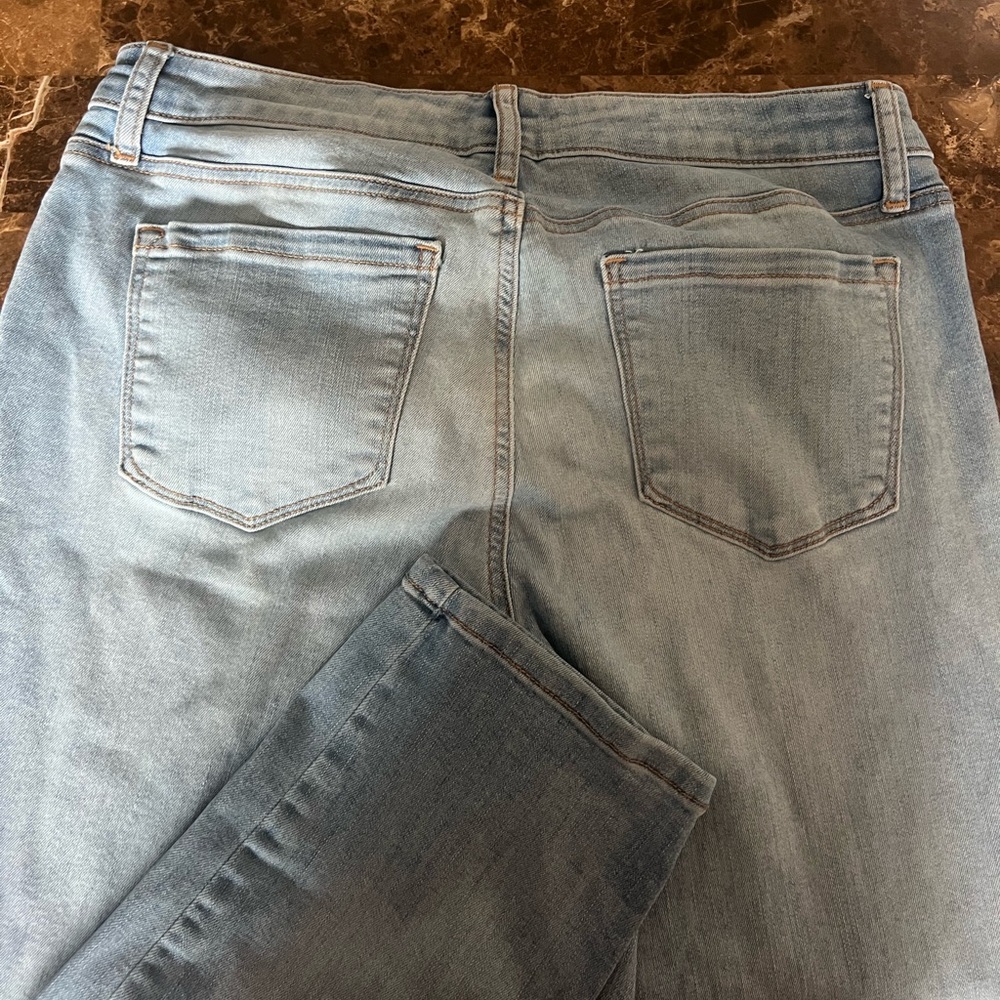 Crown and ivy Jean, 14